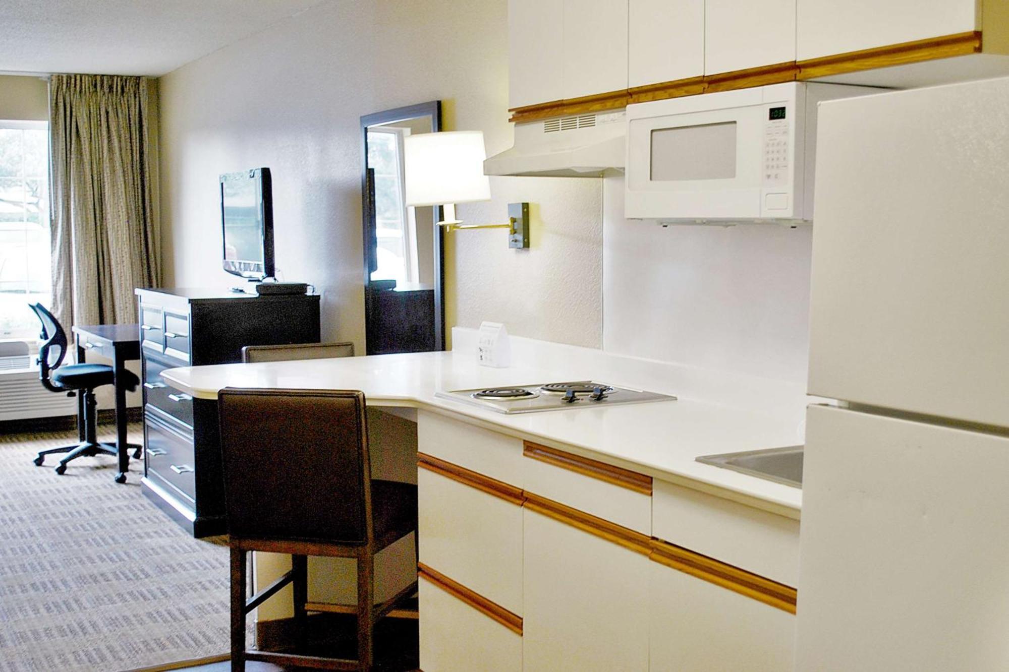 Extended Stay America Select Suites - Jacksonville - Baymeadows Exterior photo